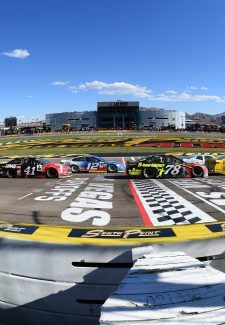 LAS VEGAS, NV - SEPTEMBER 16: Brad Keselowski (2) Team Penske Ford Fusion leads the field past the starting line for a restart during the Monster Energy NASCAR Cup Series Playoff Race South Point 400 on September 16, 2018, at the Las Vegas Motor Speedway in Las Vegas, NV. (Photo by Chris Williams/Icon Sportswire)